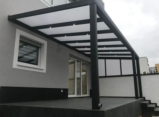 Terrassenüberdachung mit Montage Wildeck
